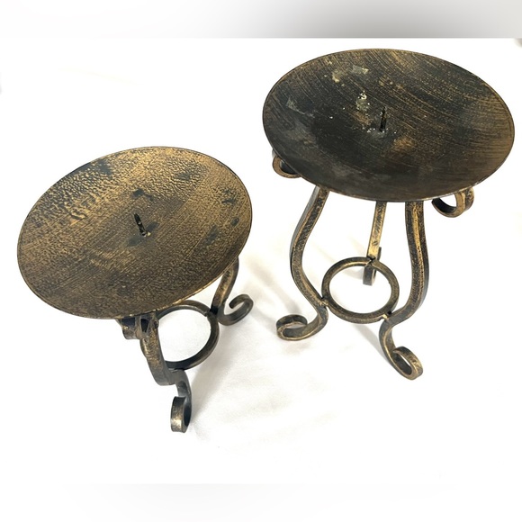 Vintage Brass Candle Holders- set of 2 - Picture 4 of 7